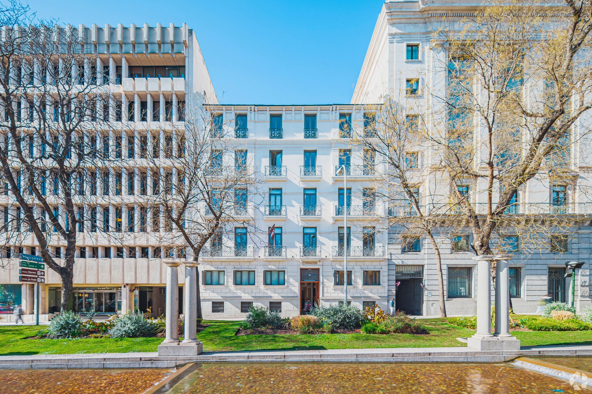 Außenansicht von Büro miete in  Madrid Capital mit Klimaanlage, Heizung und Möbliert