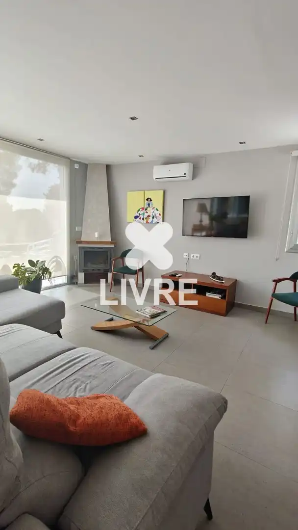 Sala de estar de Casa o chalet en venta en Cunit con Aire acondicionado, Calefacción y Piscina