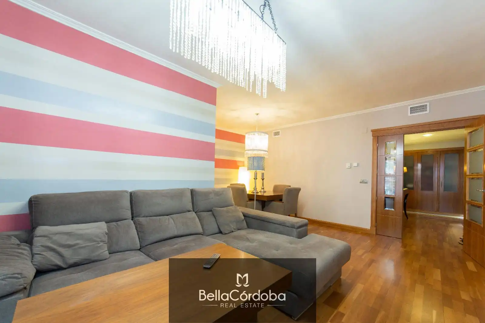 Appartamento con ascensore in vendita a Centro