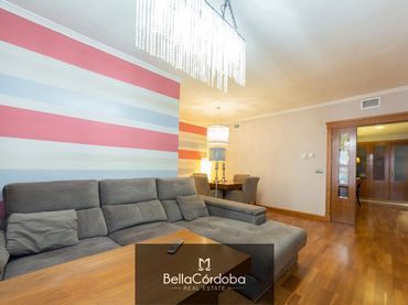 Piso con ascensor en venta en Centro