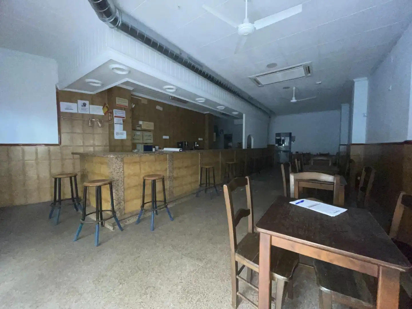 Local comercial en venta en Pueblo, imagen 4
