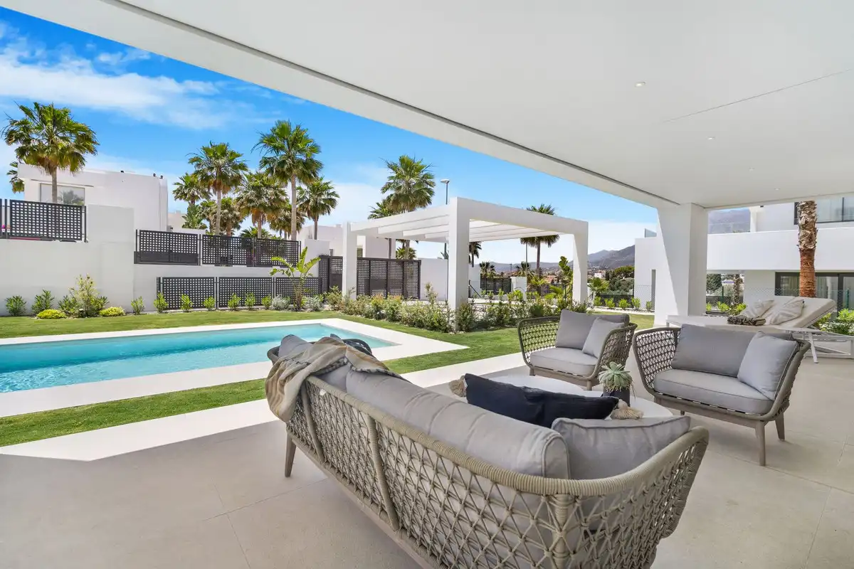 Terraza de Casa o chalet en venta en Marbella con Aire acondicionado, Jardín privado y Terraza