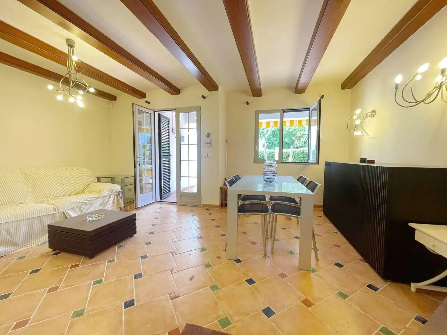 Casa a schiera con piscina in vendita a Las Marinas / Les Marines