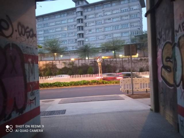 Garaje en Alquiler en Rúa Caballeros, 7 en Cuatro Caminos - Plaza de la Cubela
