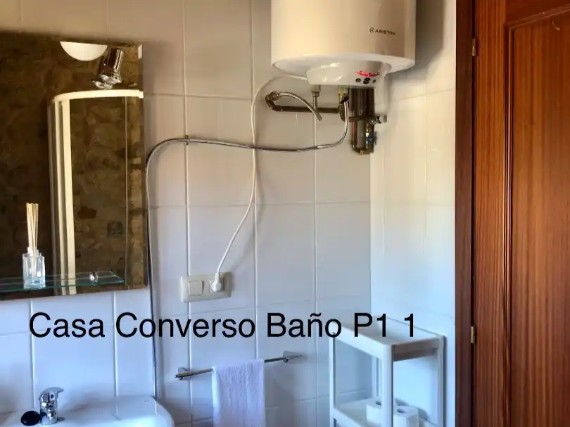 Bathroom of Houses for rent in Palas de Rei, Lugo