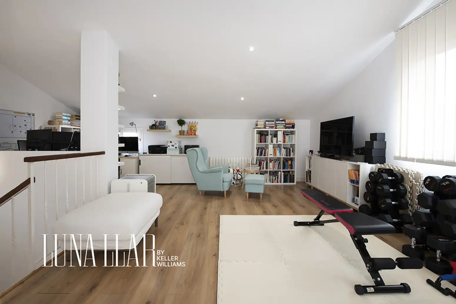 Living room of Houses for sale in Can Bou
