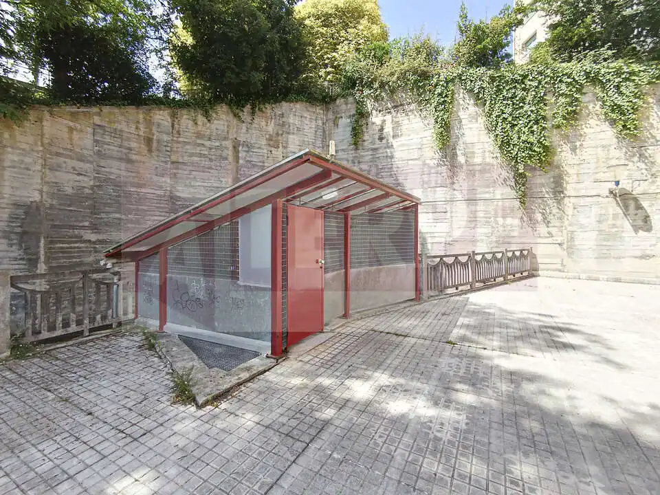Vista exterior de Garaje en venta en Errenteria