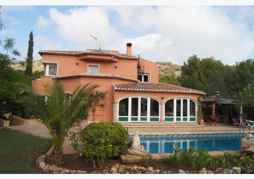 Vista exterior de Casa o xalet en venda en Jávea / Xàbia amb Aire condicionat i Piscina