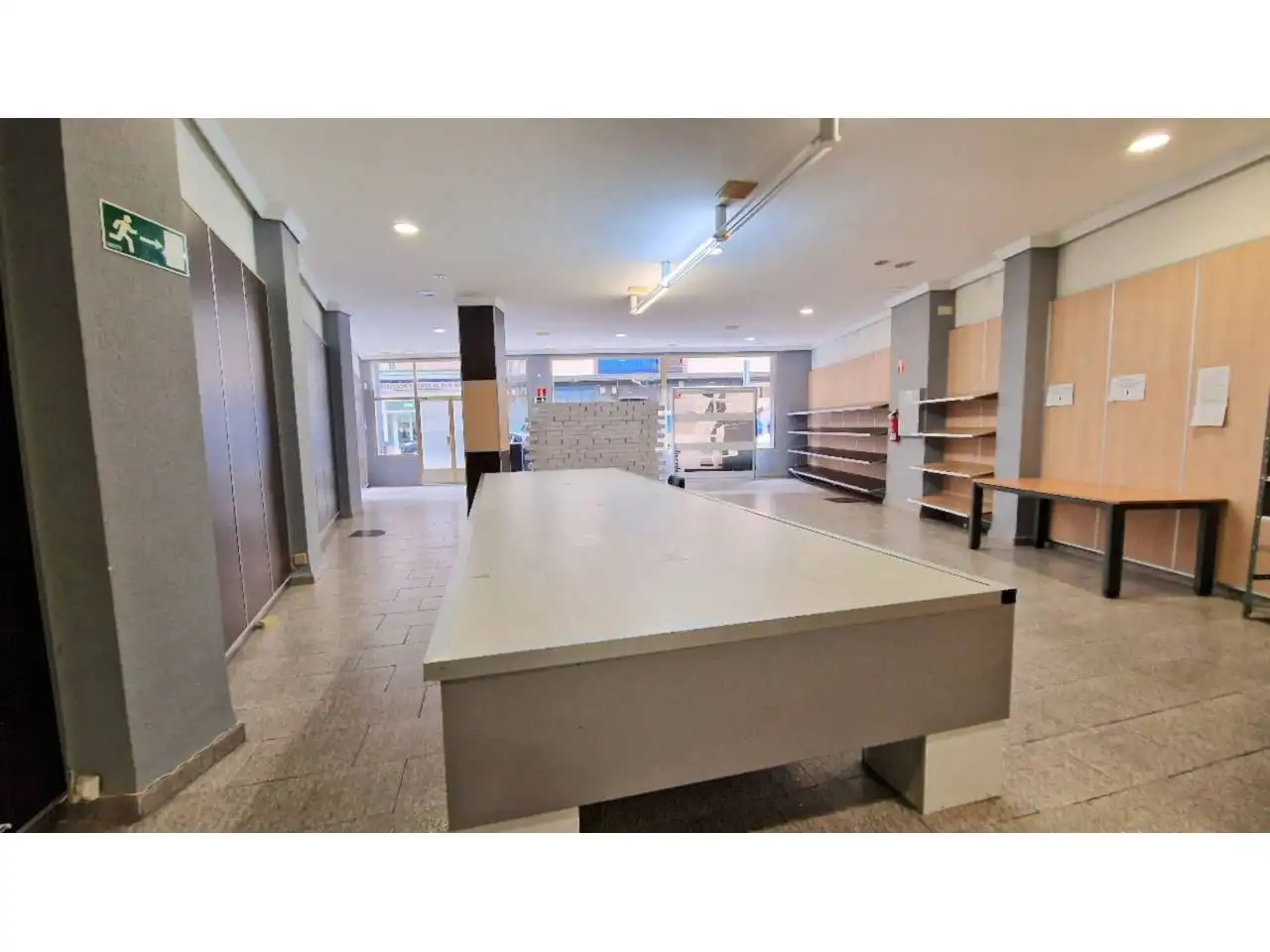 Commercial properties for sale in  Logroño
