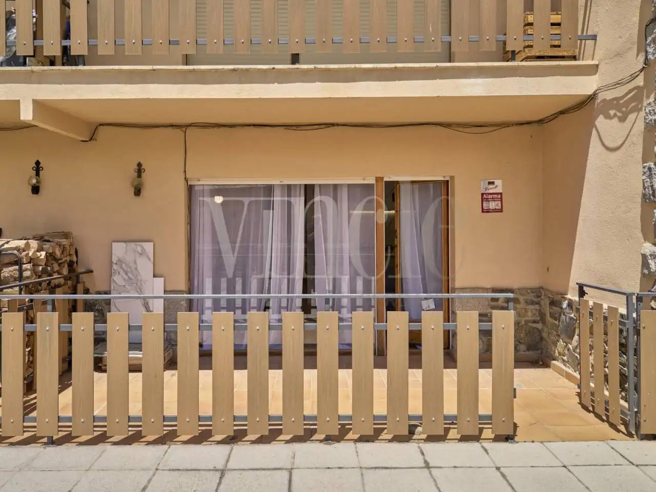 Exterior view of Flat for sale in Llívia  with Parquet flooring and Terrace