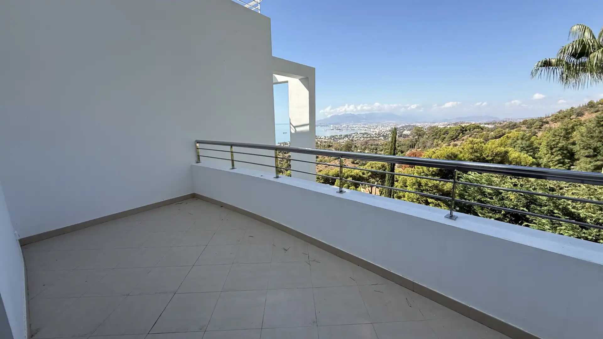 Houses for sale in Calle Esterlicia, 1, Pinares de San Antón