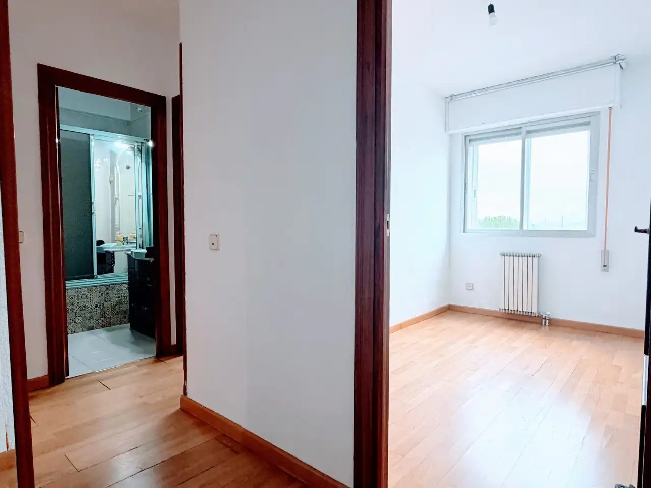 Flat for sale in Coslada  with Air Conditioner, Heating and Storage room
