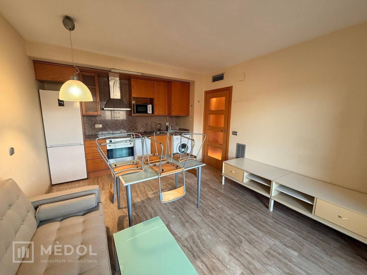 Cuina de Pis de lloguer en  Tarragona Capital amb Calefacció, Moblat i Balcó