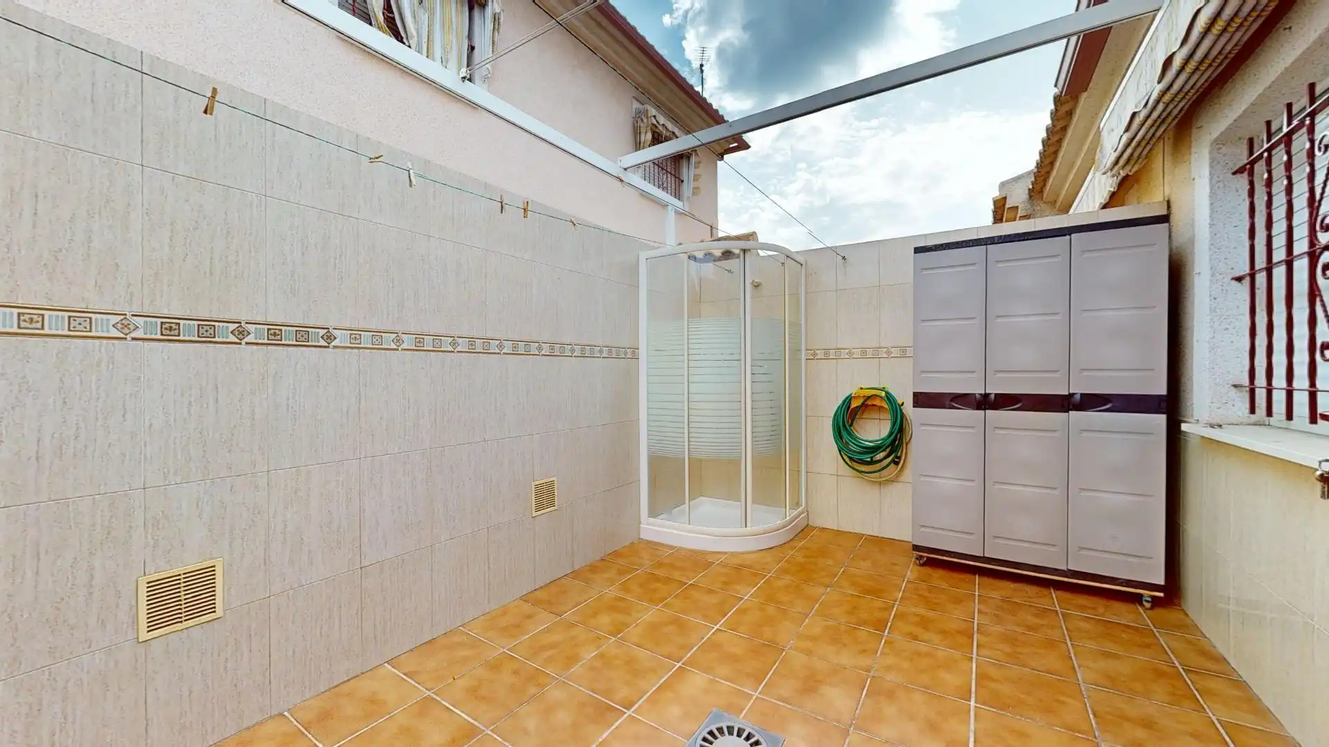 Terraced house with terrace for sale in Calle Calle Islas Malvinas, imagen 12