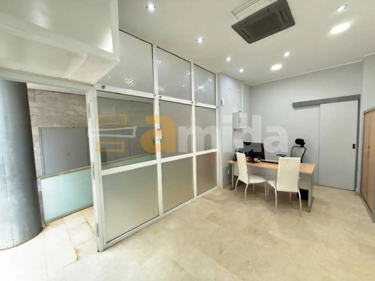 Local en venta en Vallparadís - Antic Poble de Sant Pere