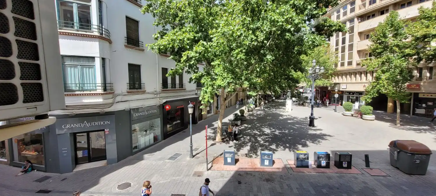 Exterior view of Office for rent in Albacete  with Air Conditioner and Heating