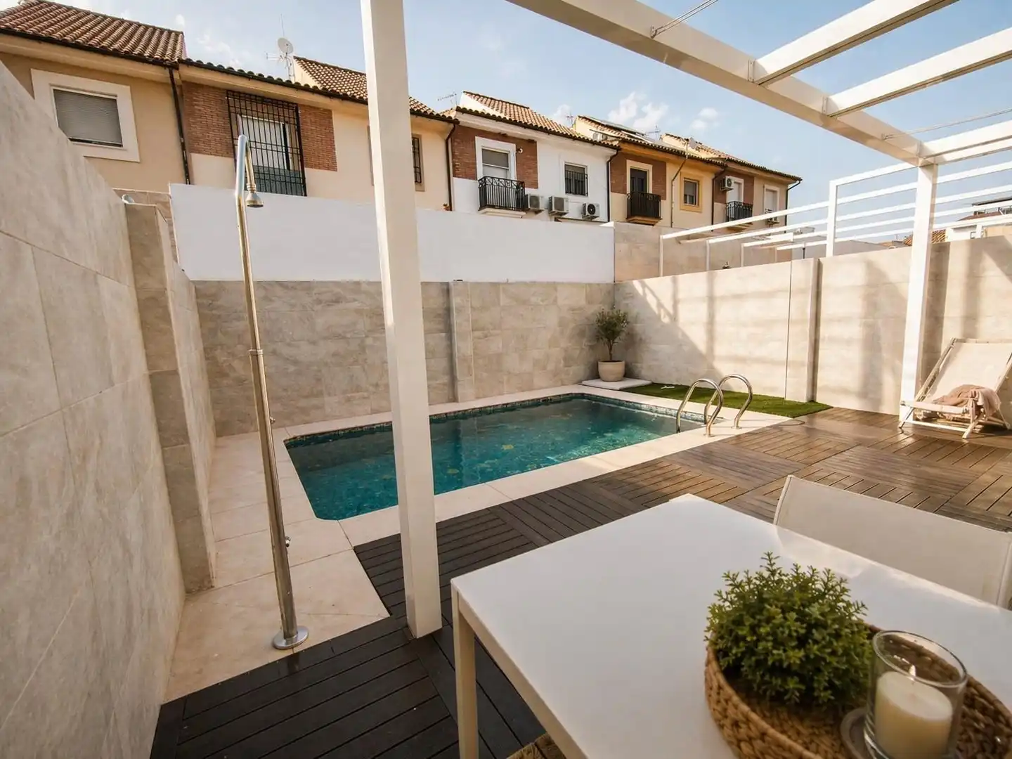Swimming pool of Detached homes for sale in Córdoba  with Air Conditioner, Heating and Swimming Pool