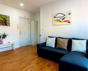 Living room of Apartment to share in  Madrid Capital  with Air Conditioner and Terrace