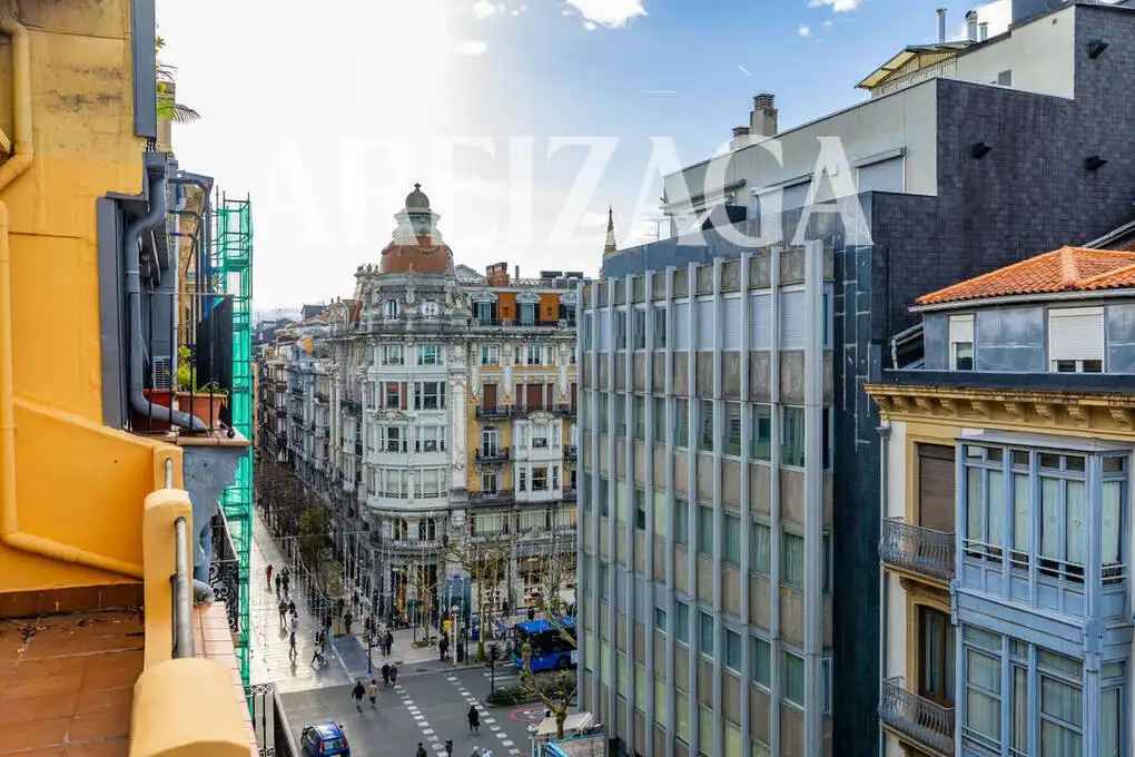 Penthouse with terrace for sale in Calle Txurruka Churruca 9, imagen 32
