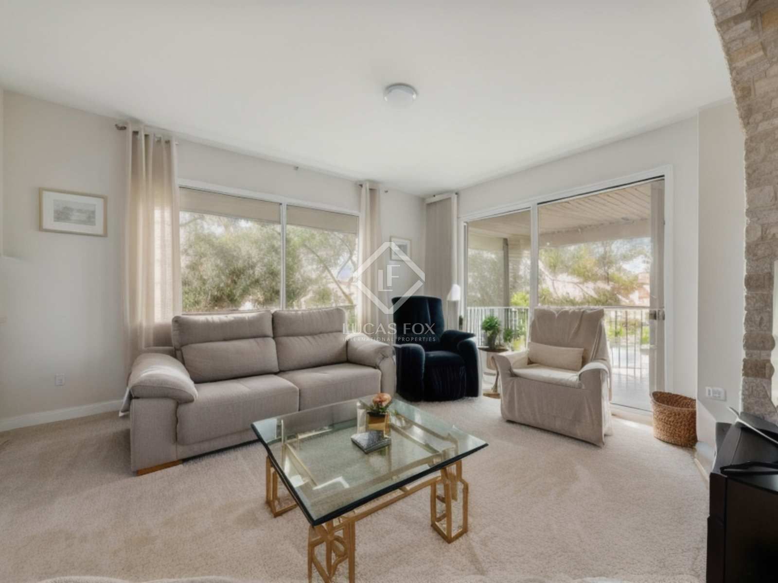 Living room of House or chalet for sale in Castelldefels  with Air Conditioner, Private garden and Terrace