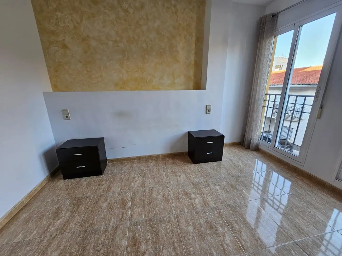 Living room of Flat for sale in Simat de la Valldigna  with Air Conditioner, Private garden and Balcony