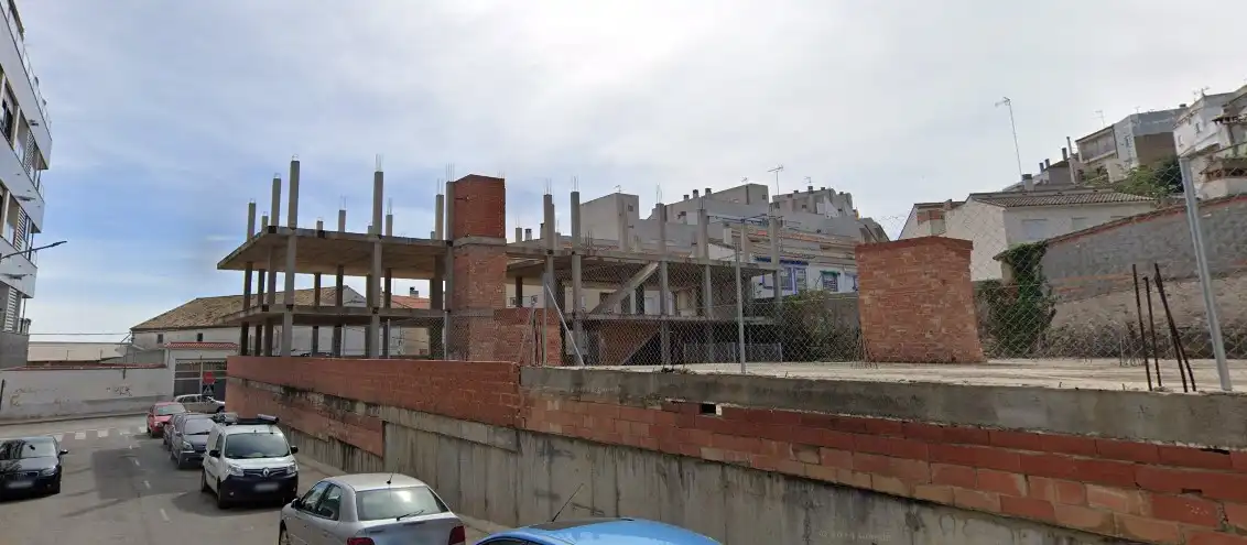 Gebaude zum Verkauf in Calle la Losa, 1, Centro