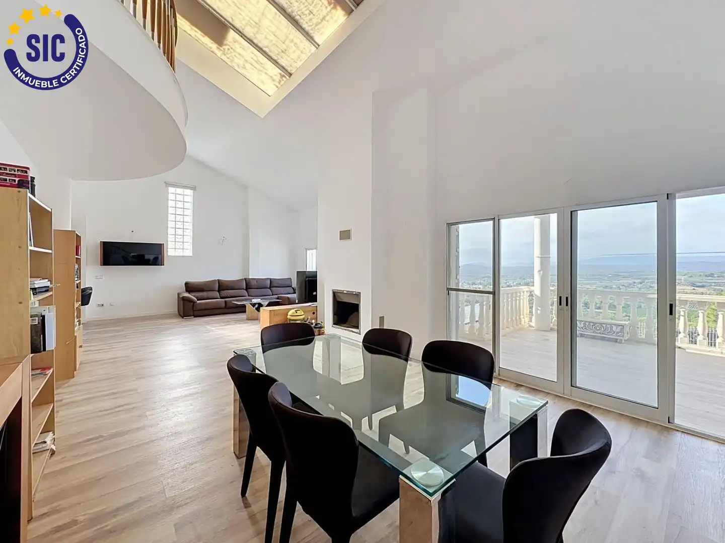Chalet con jardín en venta en Calle JULIO ROMERO DE TORRES, imagen 3