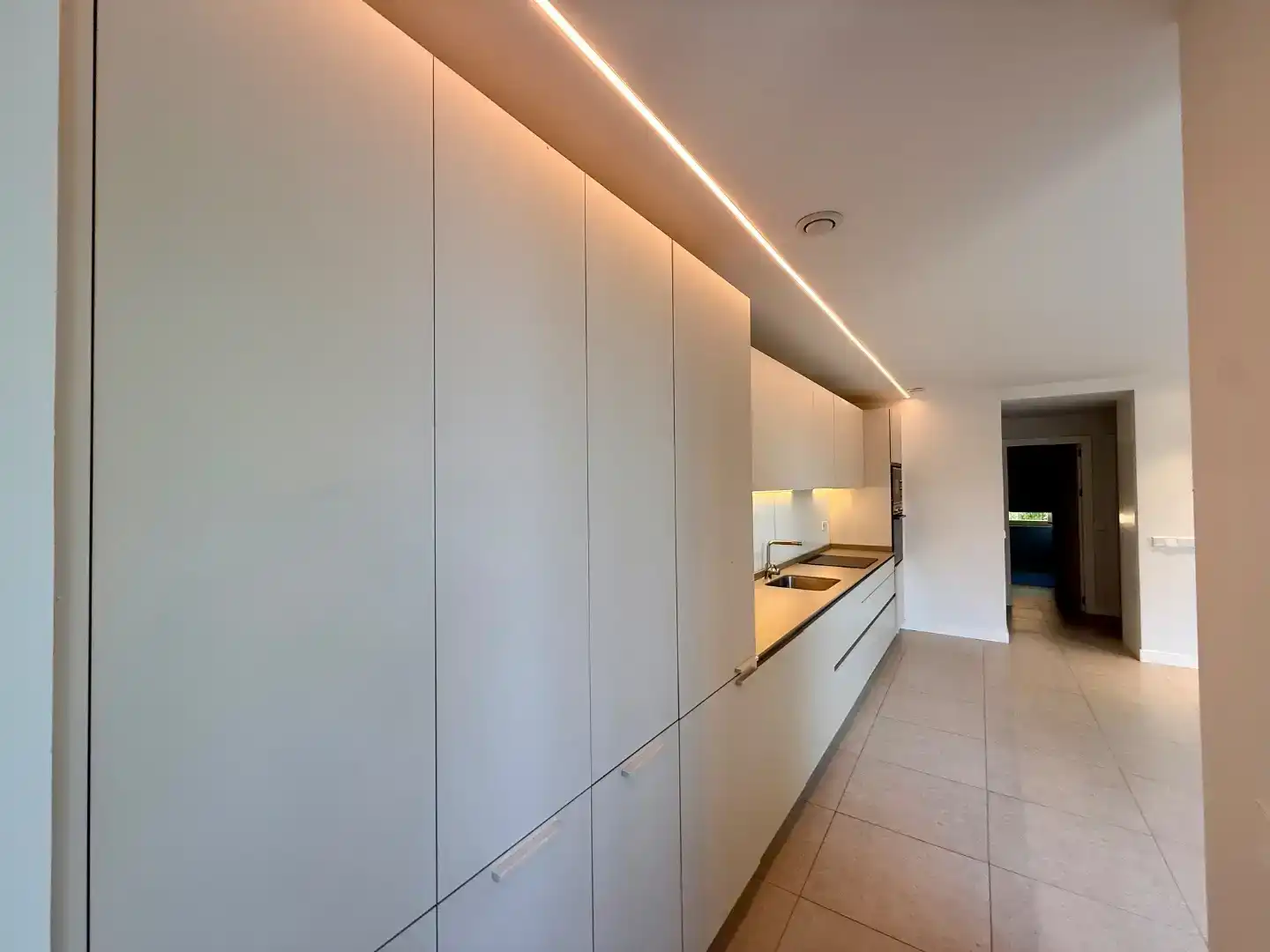 Küche von Wohnung zur Miete in  Madrid Capital mit Klimaanlage und Schwimmbad