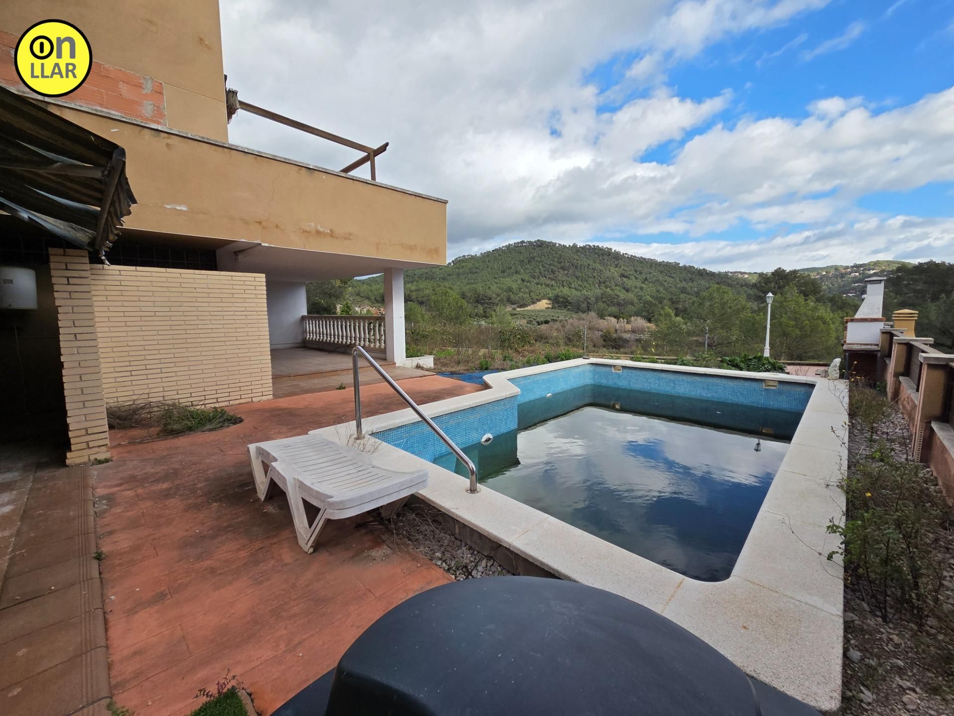 Piscina de Casa o chalet en venta en Canyelles con Piscina comunitaria