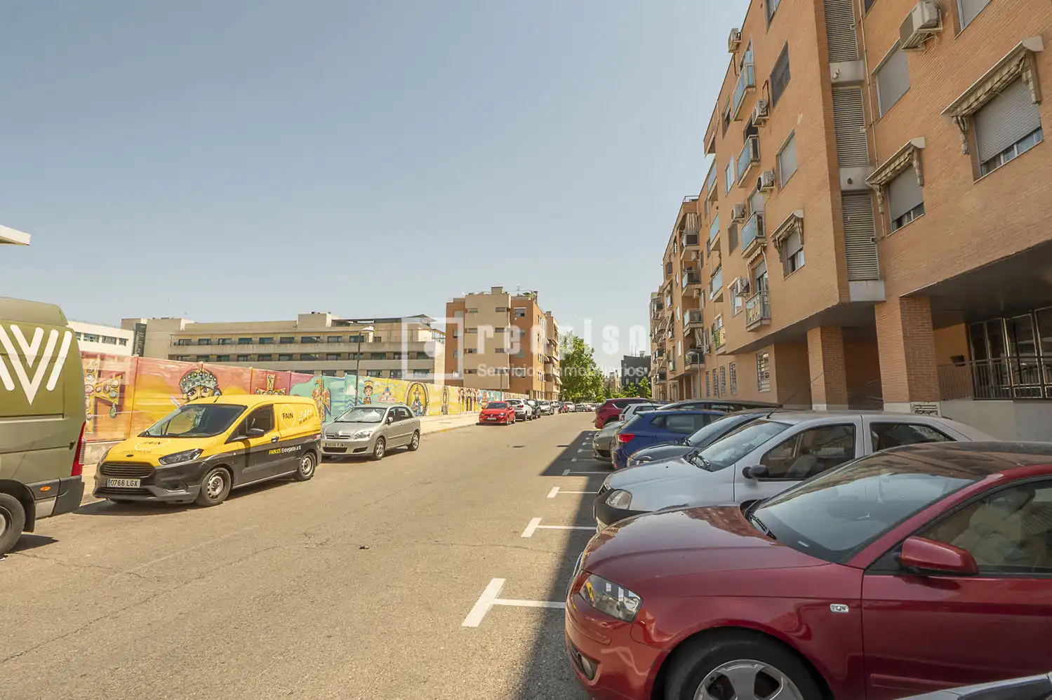 Parking of Flat for sale in Pinto  with Air Conditioner, Heating and Terrace
