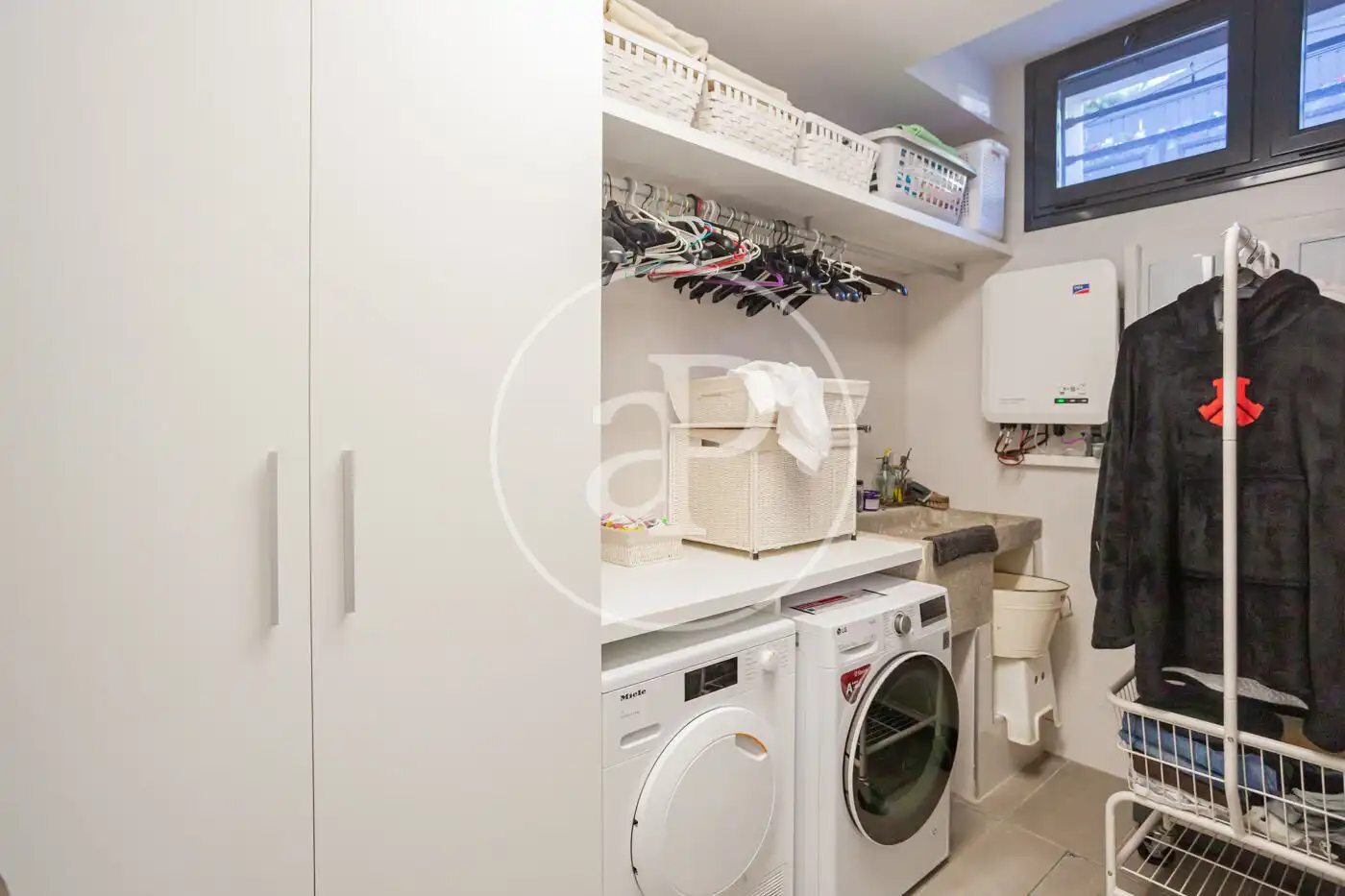 Cuina de Casa o xalet en venda en Las Rozas de Madrid amb Aire condicionat, Calefacció i Jardí privat