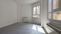 Bedroom of Flat for sale in Lardero  with Heating, Storage room and Balcony