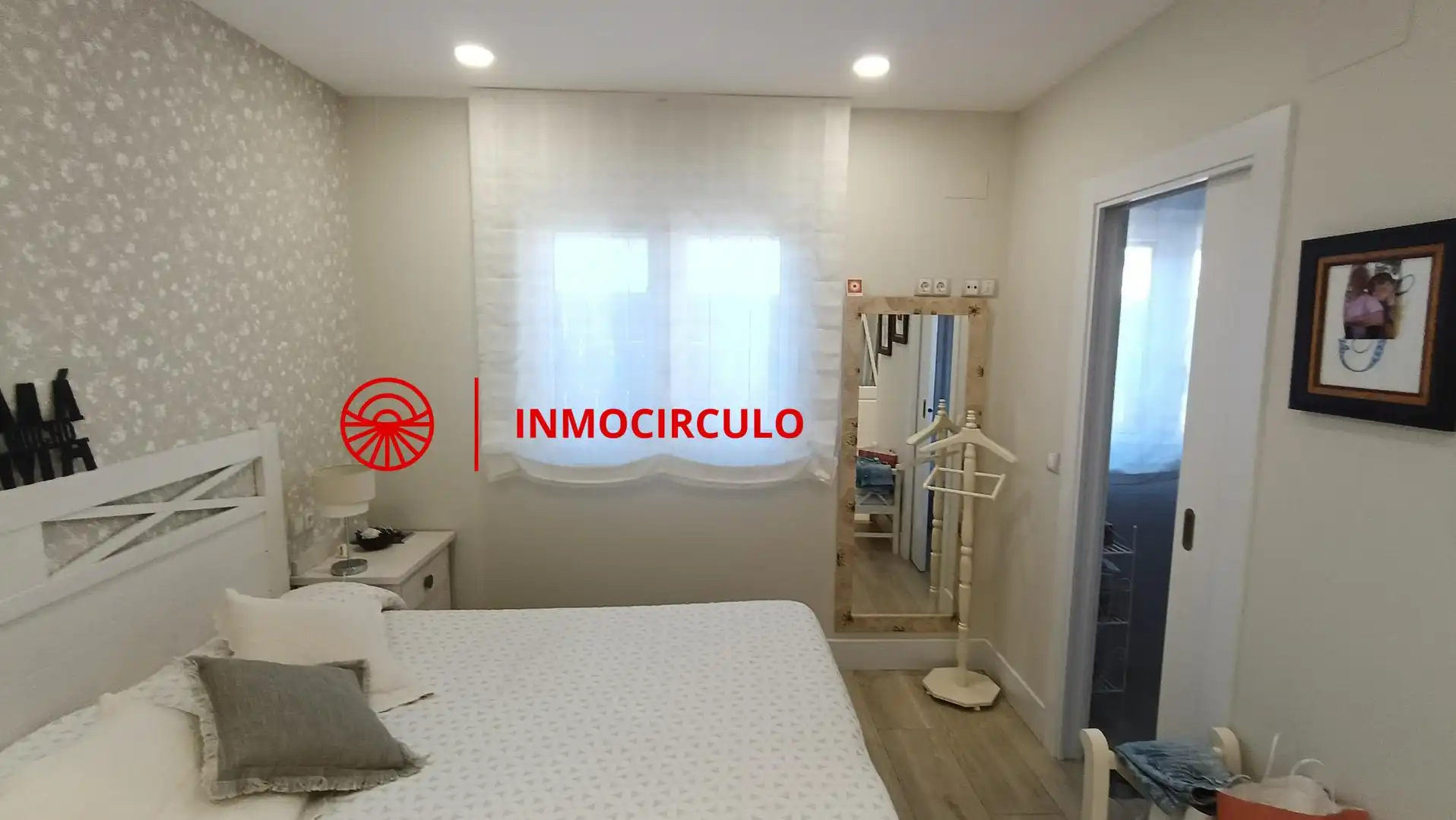 Dormitori de Casa o xalet en venda en Illera