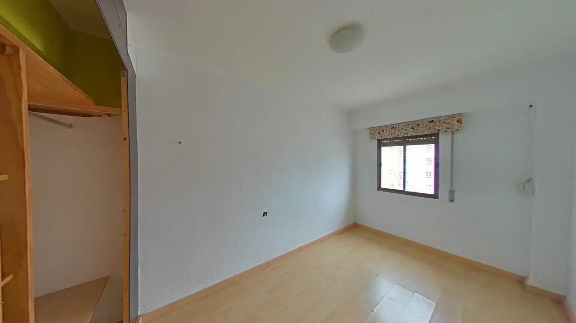Dormitori de Apartament en venda en Almería
