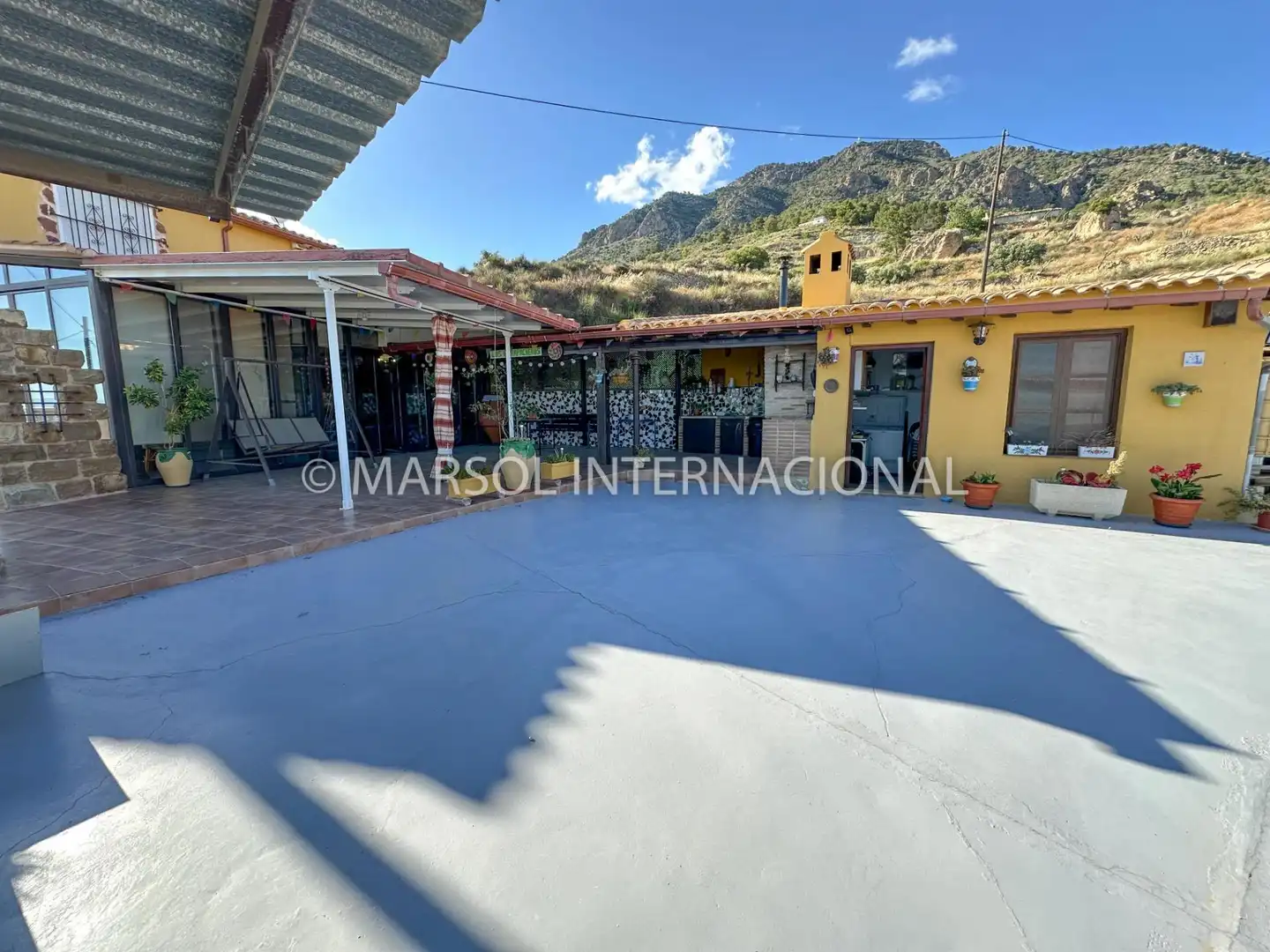 Chalet con piscina en venta en Alameda Garapacha, imagen 13