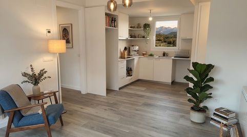 Foto 2 de Dúplex en venda a Avinguda Sant Joan, Olot, Girona