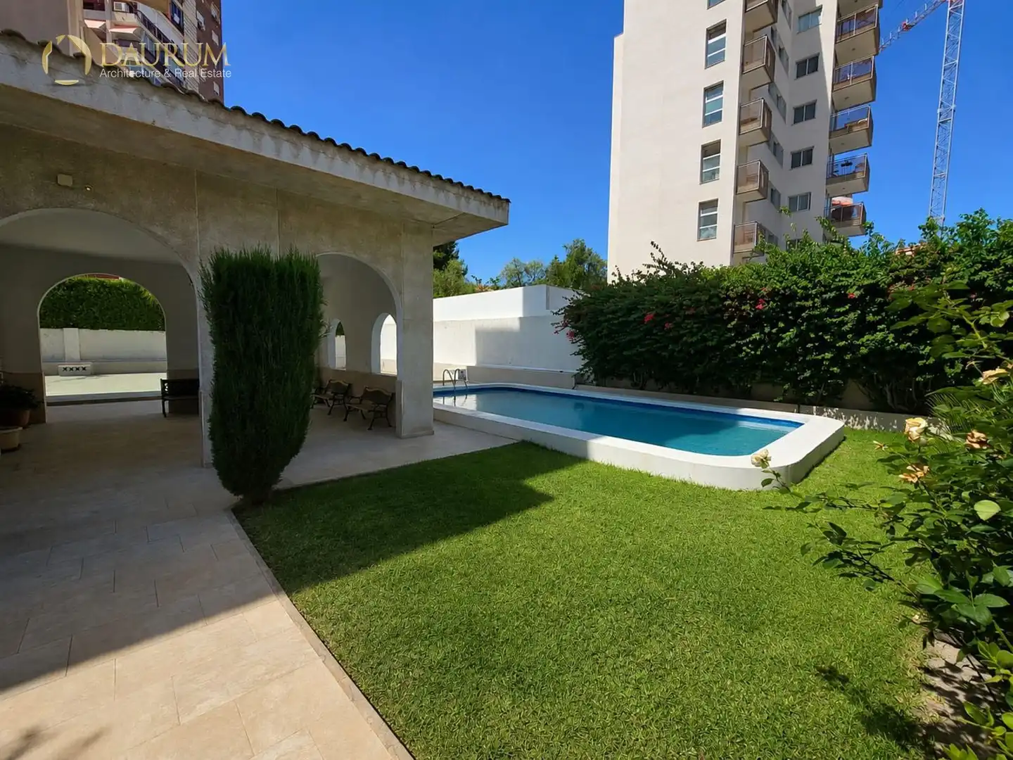 Piscina de Dúplex en venda en Alicante / Alacant amb Terrassa, Piscina i Piscina comunitària