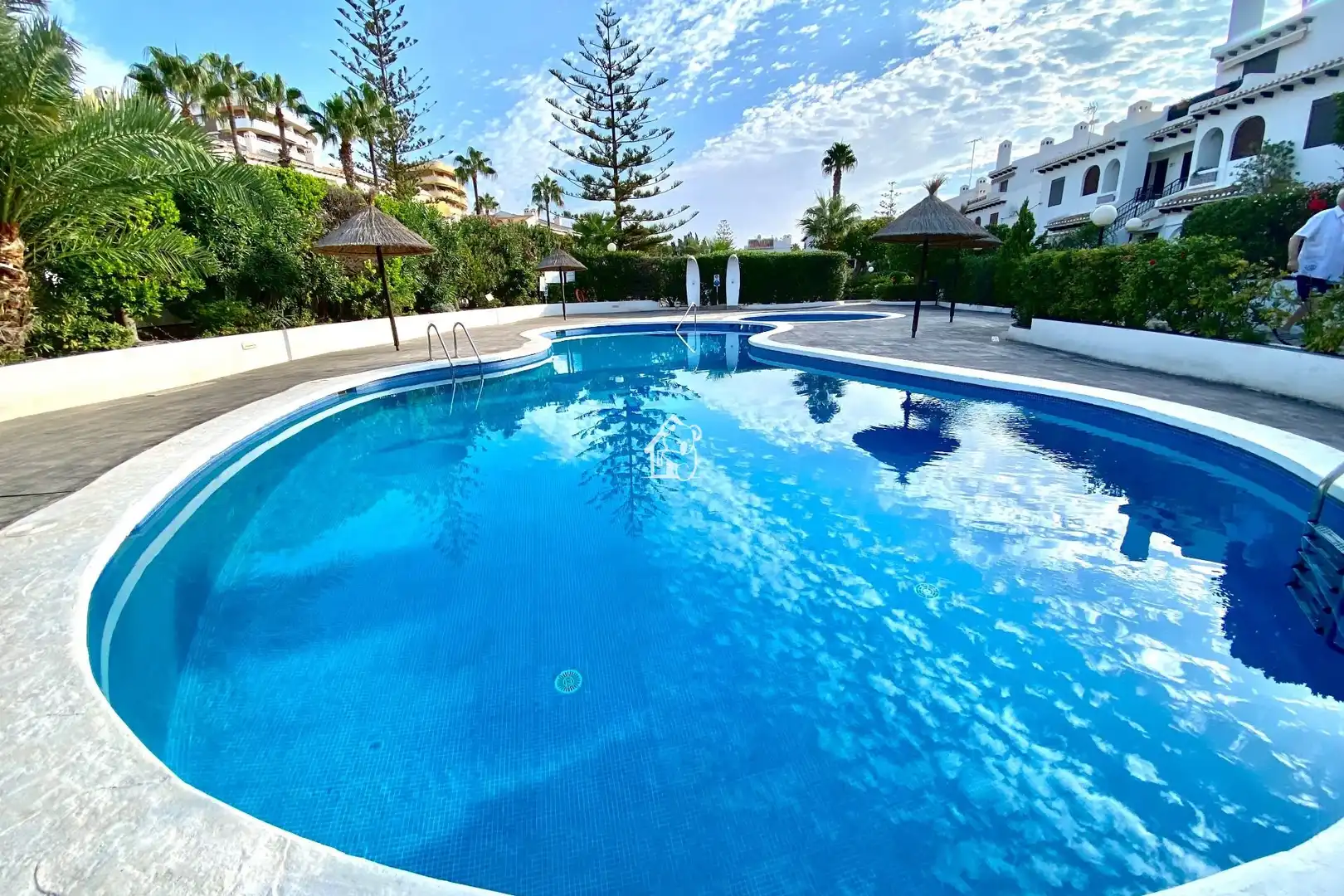 Swimming pool of Flat for rent in Orihuela  with Air Conditioner, Terrace and Swimming Pool