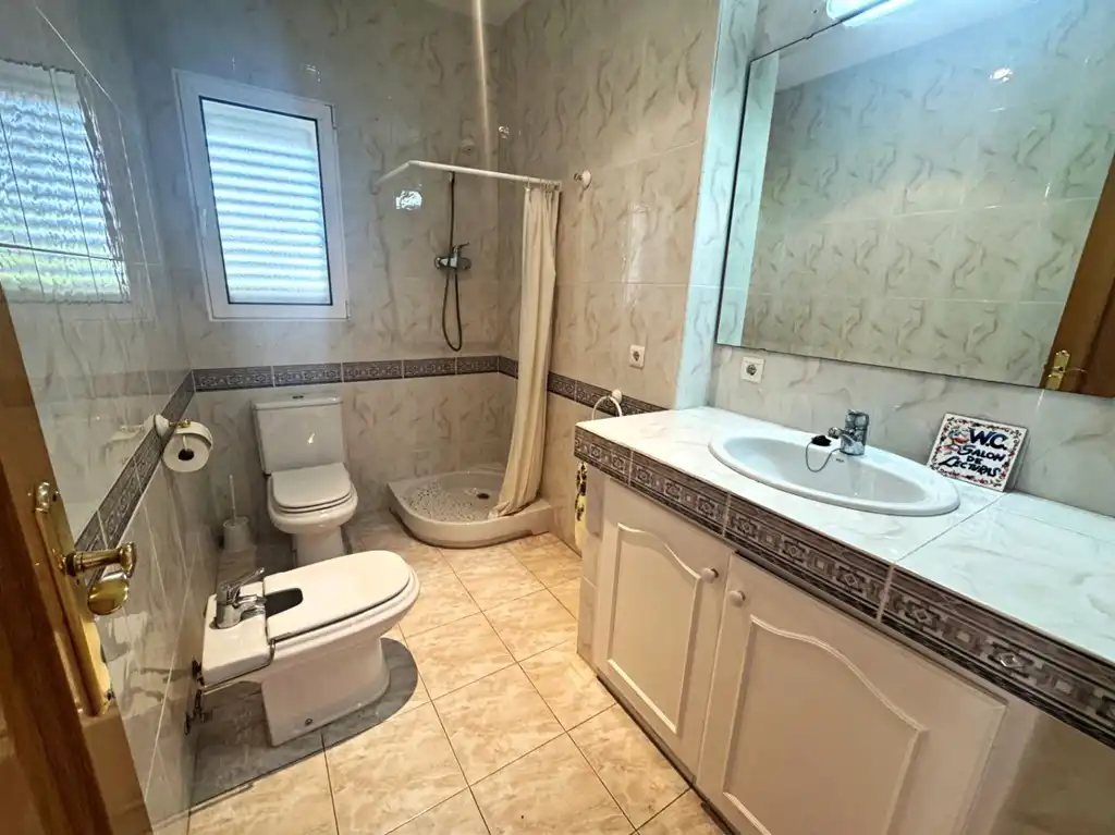 Bathroom of Houses for sale in Dénia  with Air Conditioner, Private garden and Terrace