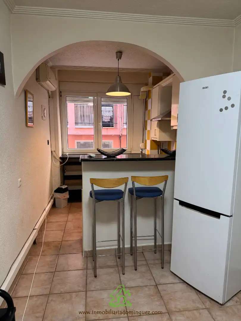 Küche von Wohnung zur Miete in Murcia mit Möbliert, Ofen und Waschmaschine