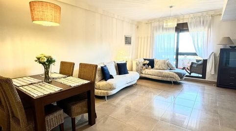 Foto 3 de Dúplex de alquiler en Calle Uen.r31 el Angel, Zona de Punta Plata, Estepona