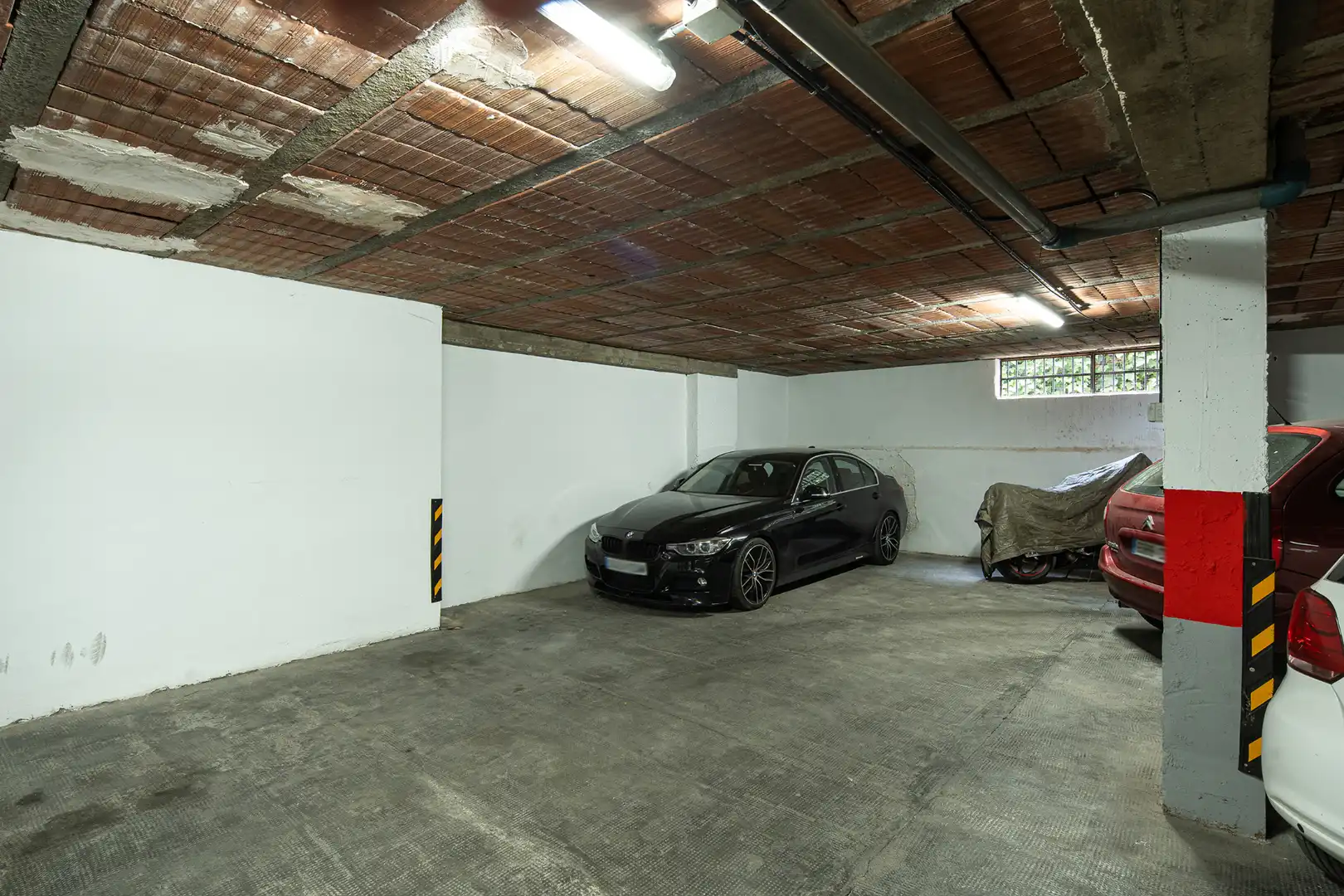 Parking of Flat for sale in Granada  with Air Conditioner, Parquet flooring and Terrace