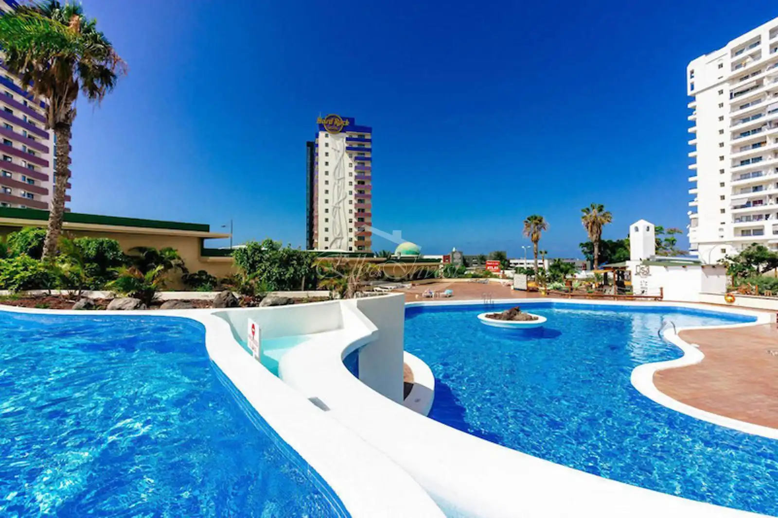 Swimming pool of Flat for sale in Adeje  with Terrace, Swimming Pool and Furnished