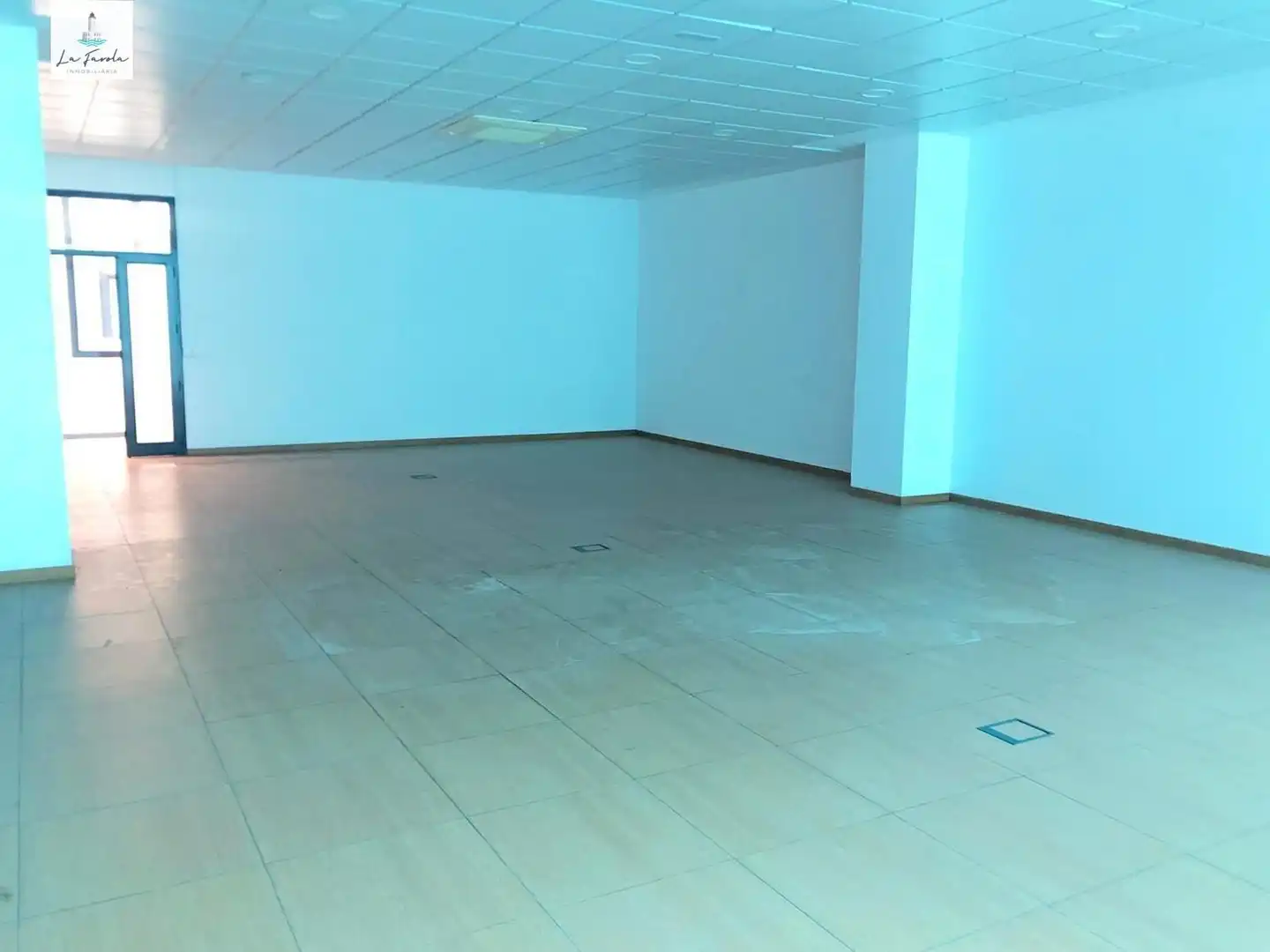 Oficina en venda en Antequera amb Aire condicionat
