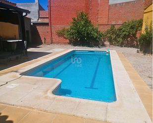 Piscina de Casa o xalet en venda en Belvís de la Jara amb Terrassa i Piscina