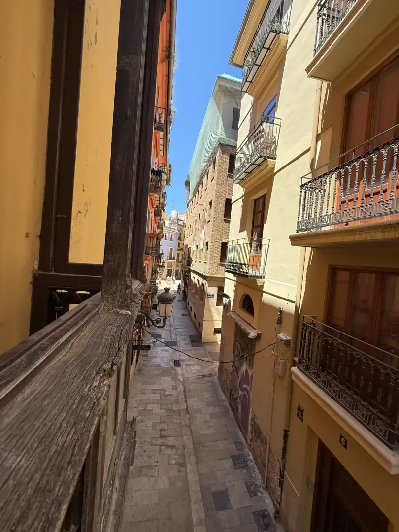 Vista exterior de Piso en venta en Valencia con Aire acondicionado, Terraza y Amueblado