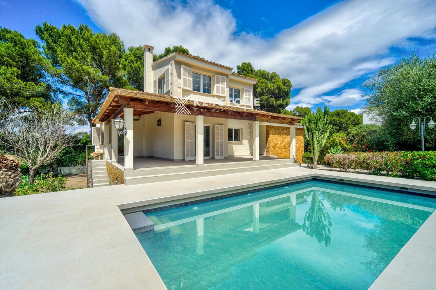 Vista exterior de Casa o chalet en venta en Calvià con Terraza, Trastero y Piscina