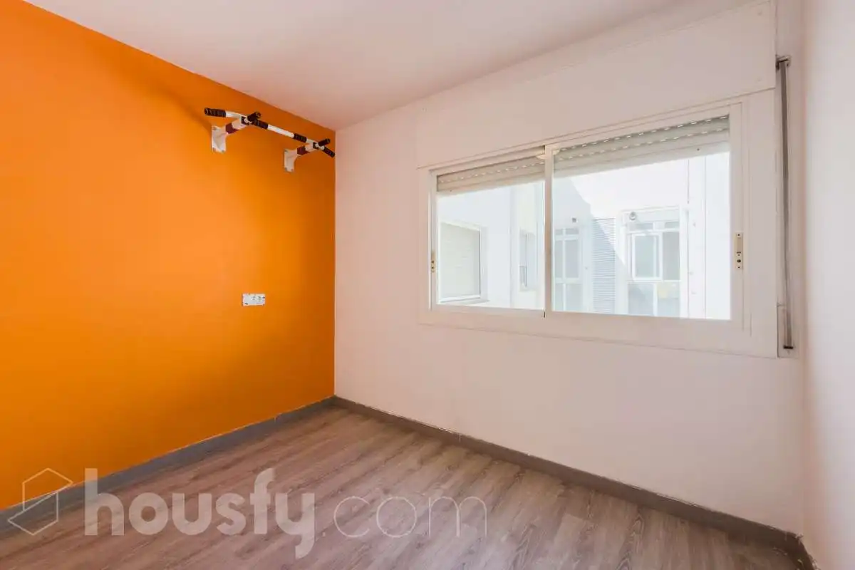 Bedroom of Flat for sale in Premià de Mar  with Air Conditioner, Heating and Storage room