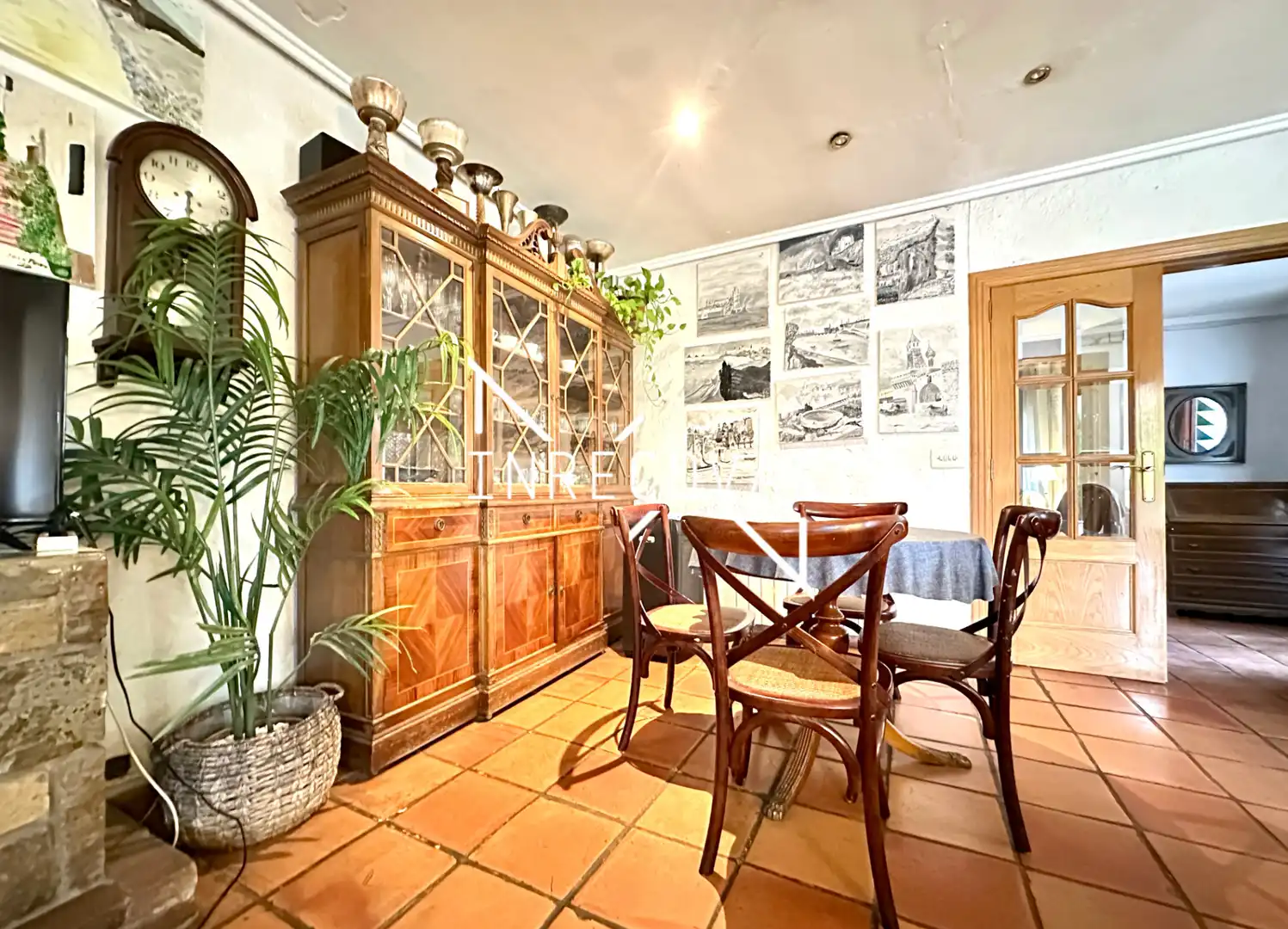 Esszimmer von Haus oder Chalet zum Verkauf in Paterna mit Klimaanlage, Heizung und Privatgarten