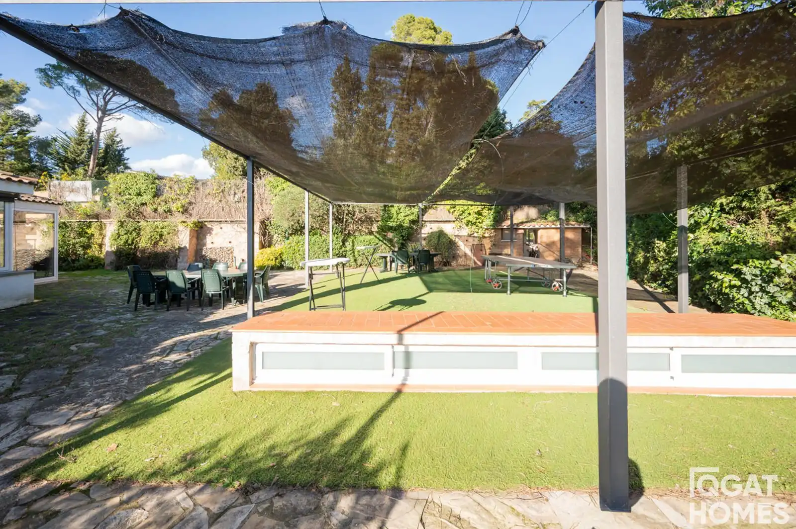 Garden of Houses for sale in Sant Cugat del Vallès  with Air Conditioner, Heating and Alarm